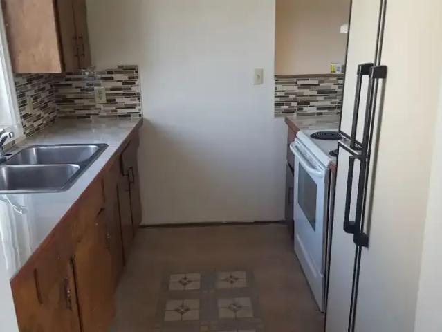 Apartment 3 Bedroom For Rent Calgary AB 2100 ELS104180331