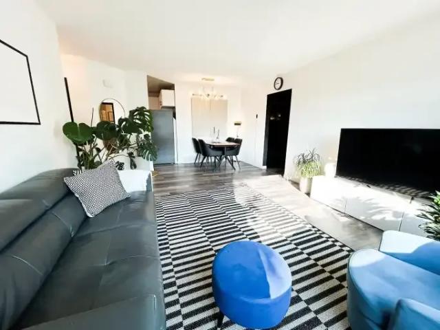 Apartment 3 Bedroom For Rent Calgary AB 2250 ES105410791