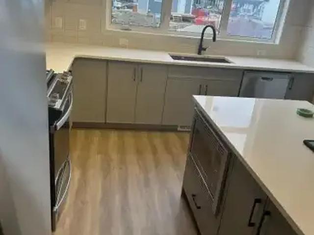 Apartment 3 Bedroom For Rent Calgary AB 2550 ES104824737