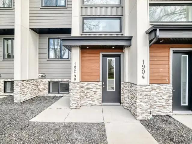 Apartment 3 Bedroom For Rent Calgary AB 2500 ES104224389