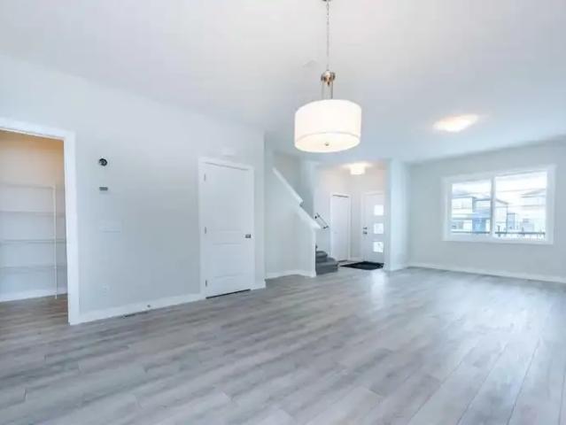 Apartment 3 Bedroom For Rent Calgary AB 2999 ES104681822