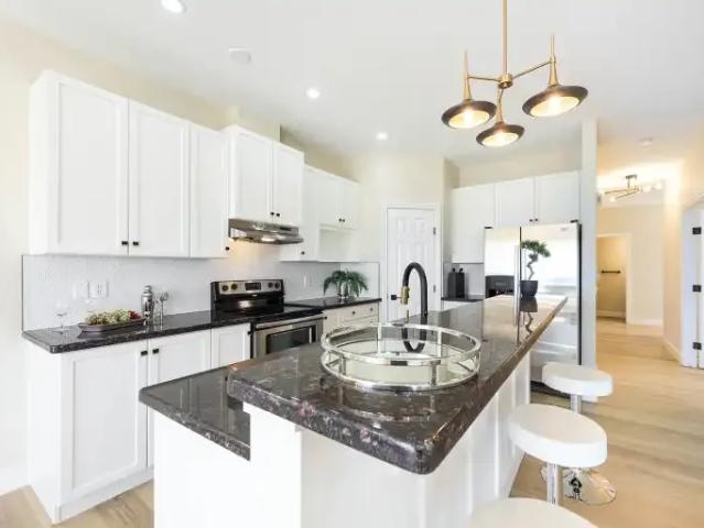 Apartment 3 Bedroom For Rent Calgary AB 3199 ES105269436