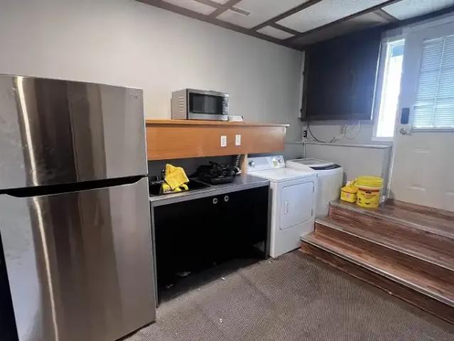 Apartment 3 Bedroom For Rent Calgary AB 950 ES105467289