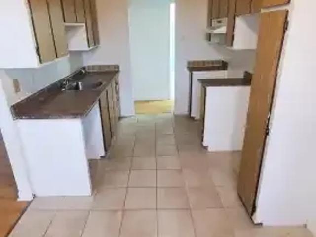 Apartment 3 Bedroom For Rent Candiac QC 1580 ES105326616