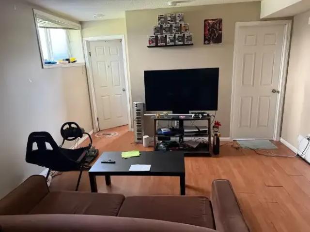 Apartment 3 Bedroom For Rent Edmonton AB 1575 ES105235043