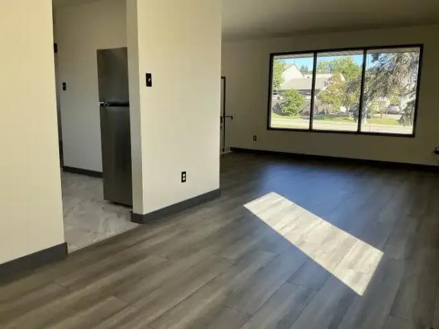 Apartment 3 Bedroom For Rent Edmonton AB 1695 ES105326985