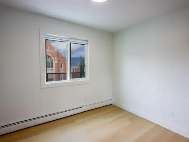 Apartment 3 Bedroom For Rent Edmonton AB 1700 ELS104841800