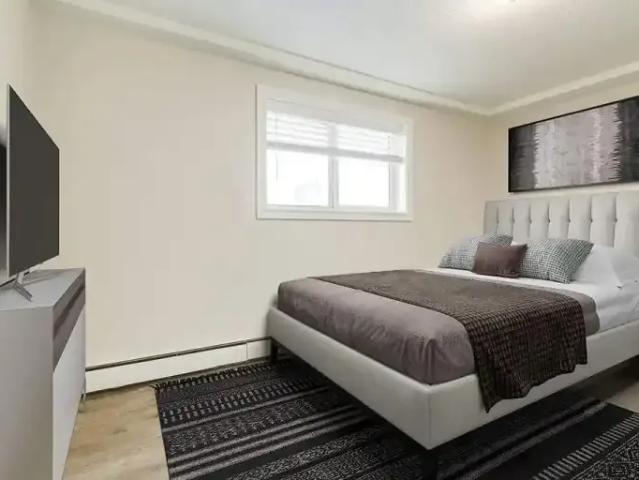 Apartment 3 Bedroom For Rent Edmonton AB 1700 ES104400390