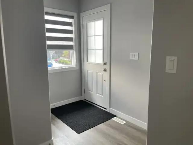 Apartment 3 Bedroom For Rent Edmonton AB 2650 ES104362733