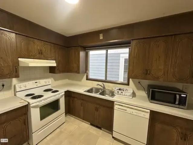 Apartment 3 Bedroom For Rent Edmonton AB 2100 ES104434208