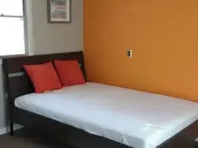 Apartment 3 Bedroom For Rent Edmonton AB 700 ES105485999