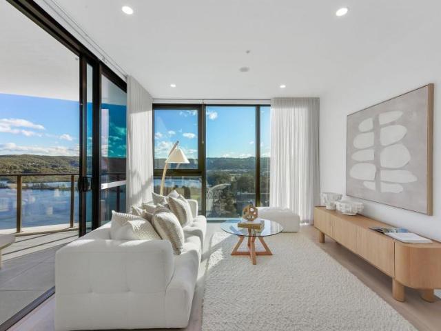 Apartment 3 Bedroom For Rent Gosford NSW ES106169341