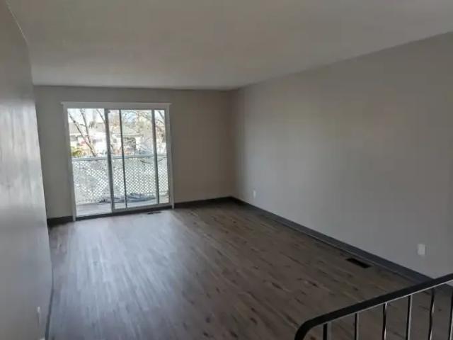 Apartment 3 Bedroom For Rent Grande Prairie AB 1900 ES103091303