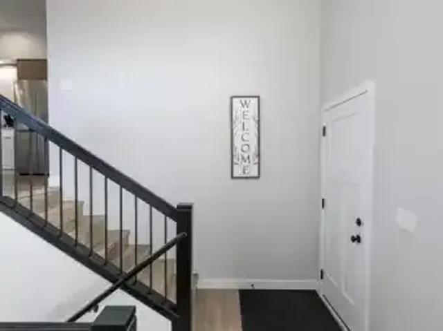Apartment 3 Bedroom For Rent Grande Prairie AB 2800 ES105755821