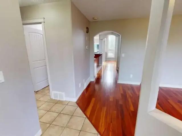 Apartment 3 Bedroom For Rent Grande Prairie AB 2900 ES105643431
