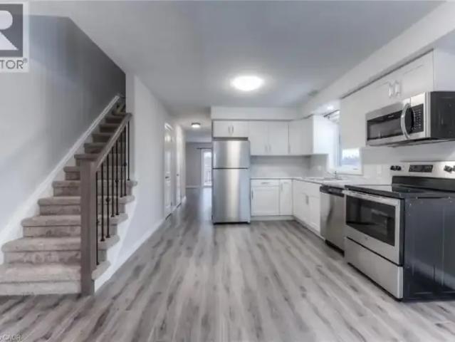 Apartment 3 Bedroom For Rent Kitchener ON 2350 ES105506029