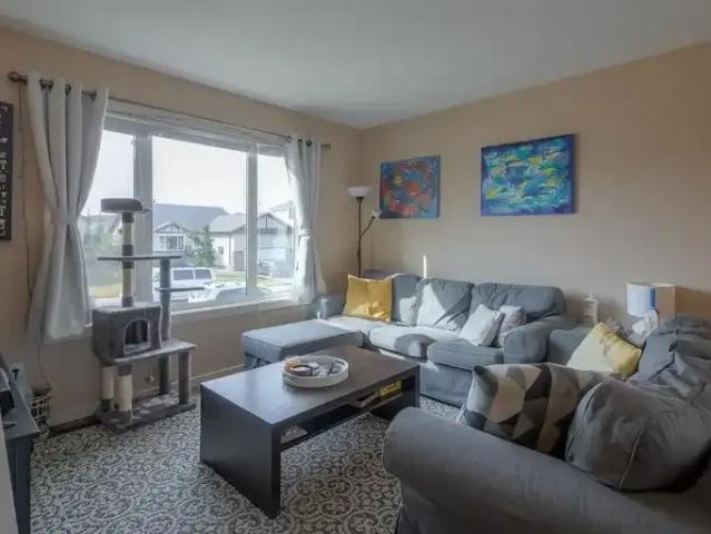 Apartment 3 Bedroom For Rent Lethbridge AB 1450 ES105281752