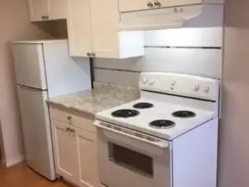 Apartment 3 Bedroom For Rent Penticton BC 1900 ES103321983