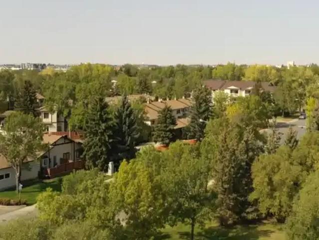 Apartment 3 Bedroom For Rent Regina SK 1795 ES104782659