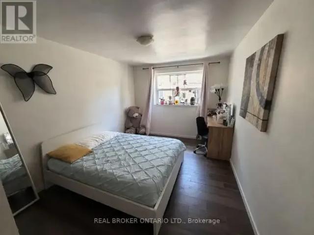 Apartment 3 Bedroom For Rent Richmond Hill ON 2700 ES105004998