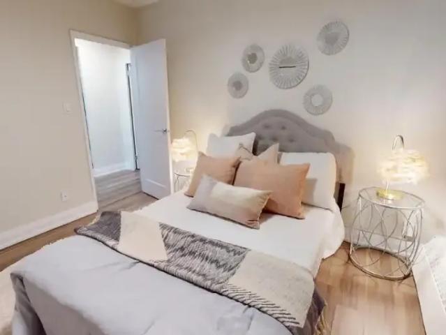 Apartment 3 Bedroom For Rent St. Catharines ON 2099 ES103354906