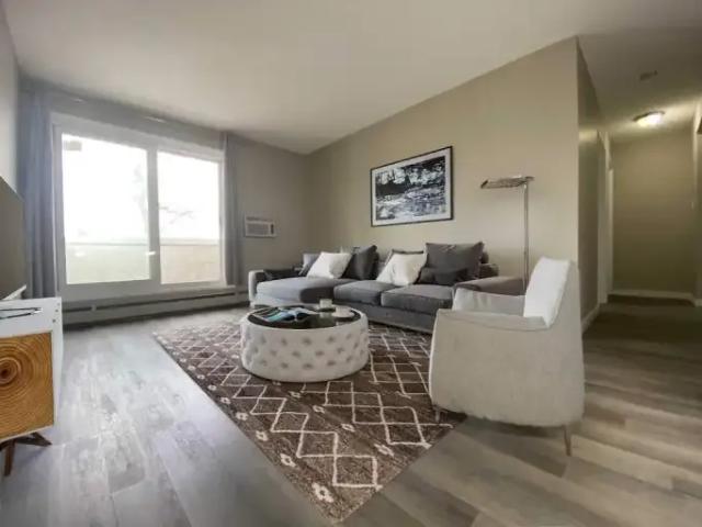 Apartment 3 Bedroom For Rent Saskatoon SK 1075 ES103919848