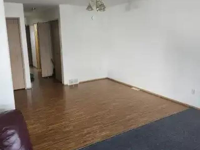 Apartment 3 Bedroom For Rent Saskatoon SK 1950 ES104957432
