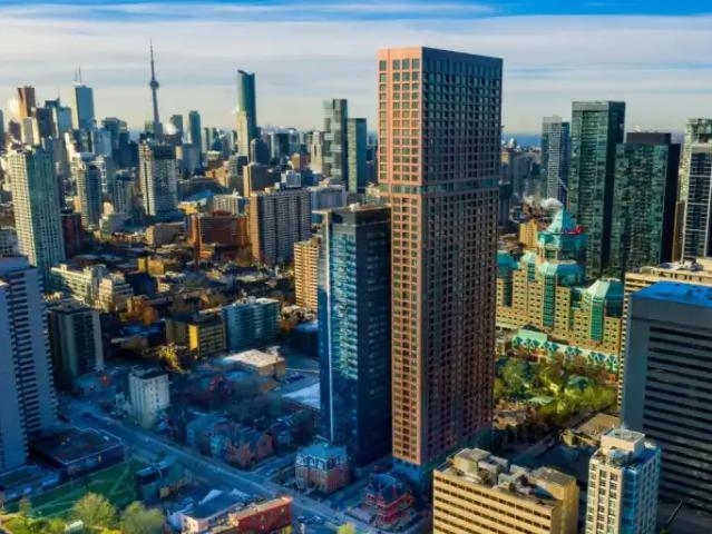 Apartment 3 Bedroom For Rent Toronto ON 4214 ES105100095