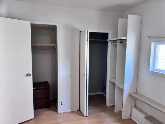 Apartment 3 Bedroom For Rent Vancouver BC 2180 ES105198676