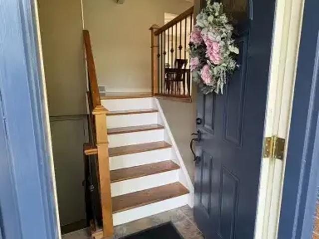 Apartment 3 Bedroom For Rent Waterloo ON 2800 ELS105023245