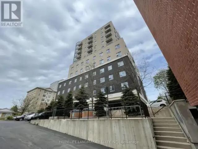 Apartment 3 Bedroom For Rent Waterloo ON 3000 ES103770707