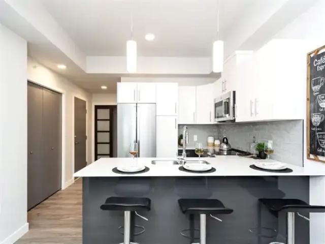 Apartment 3 Bedroom For Rent Winnipeg MB 2425 ES102306540
