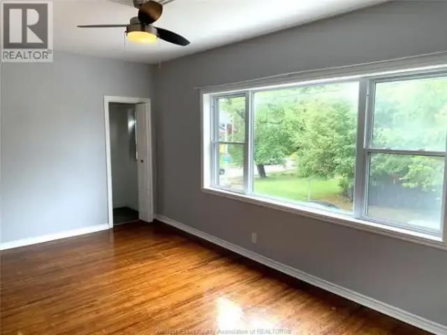 Apartment 3 Bedroom For Rent Windsor ON 1700 ES105360062