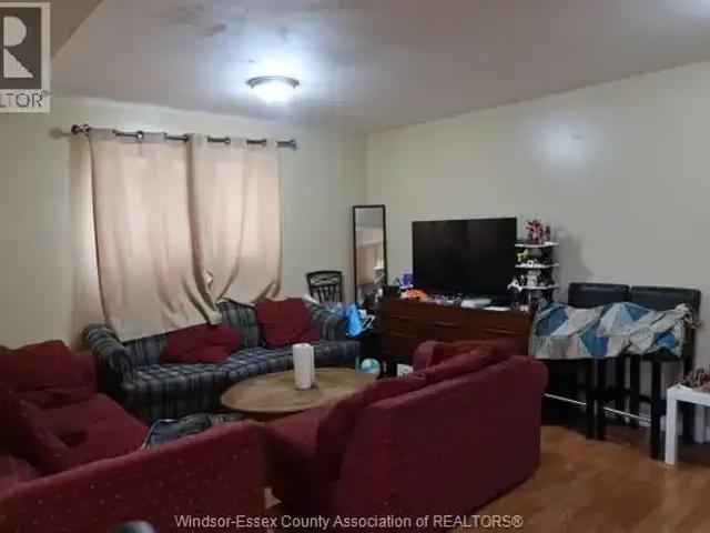 Apartment 3 Bedroom For Rent Windsor ON 1800 ES104888848