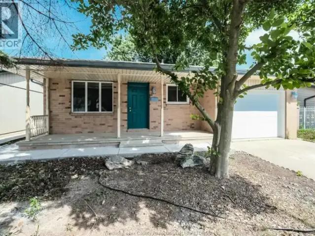 Apartment 3 Bedroom For Rent Windsor ON 2400 ES105269483