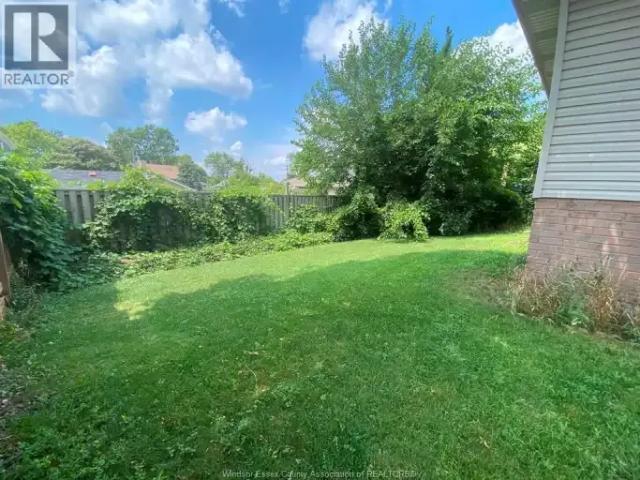 Apartment 3 Bedroom For Rent Windsor ON 2900 ES104876993