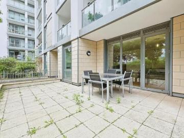 Apartment 3 Bedroom For Sale Brentford Greater London 600000 ES100854853
