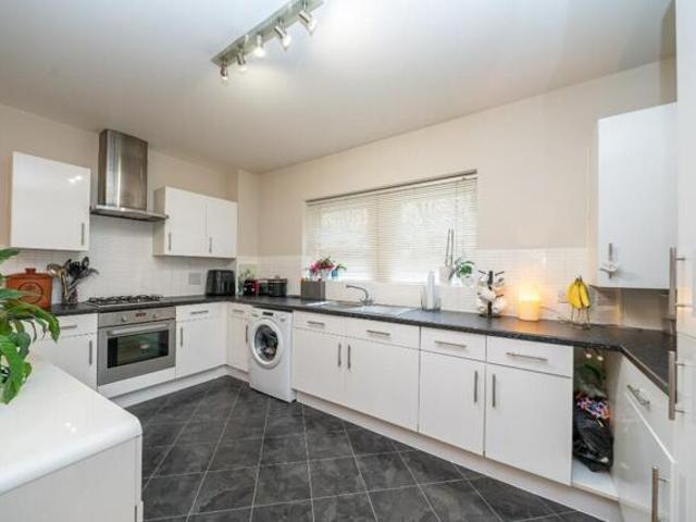 Apartment 3 Bedroom For Sale Hemel Hempstead Hertfordshire 325000 ES100825155