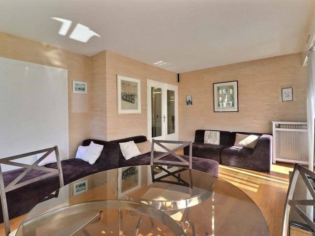 Apartment 3 bedrooms 90m²