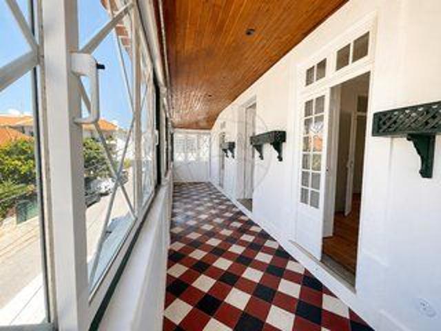 Apartment 3 bedrooms Cascais for rent