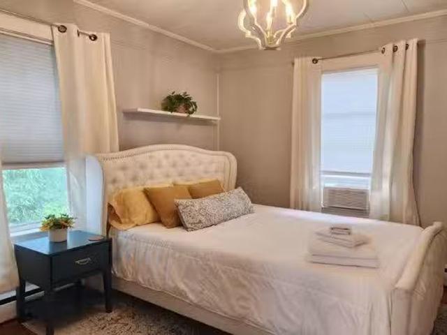 Apartment 3 bedrooms in Esinteraction