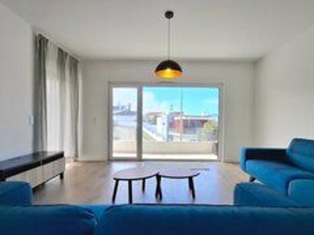 Apartment 3 bedrooms sea view Ericeira Mafra for rent fireplace, furnished, barbecue, quiet area, swimming pool, sea view, solar panels, balconies