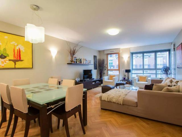 Apartment 3 rooms in Passy, Paris Amsterdam Apartments for Rent