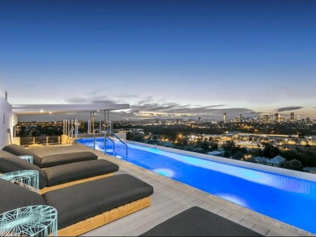 apartment 1045/123 Cavendish Road, Coorparoo