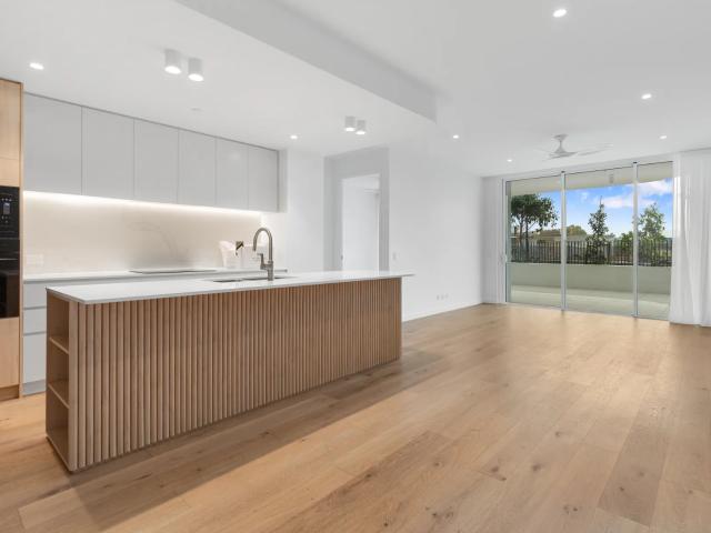 apartment 109/8 South Drive, Biggera Waters