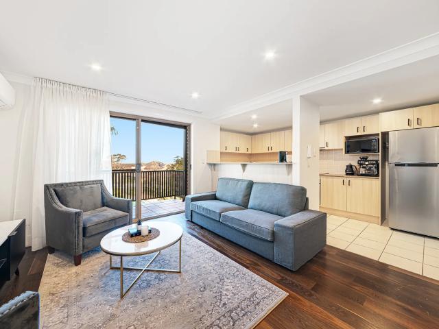 apartment 10/15 Governors Way, Oatlands