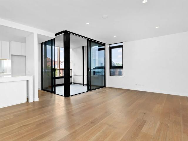 apartment 103/2 Barnet Way, Richmond