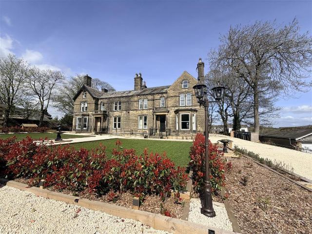 Apartment 3, Whin Knowle, Hebden Bridge Road, Oxenhope, Keighley BD22, 2 bed flat to rent, £1,400 pcm | PrimeLocation