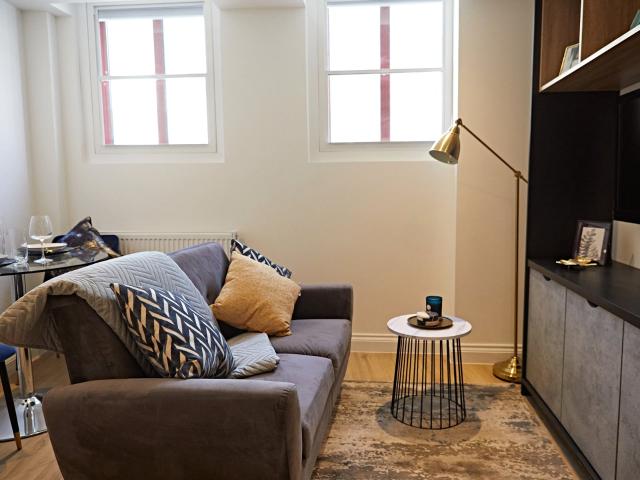 apartment 113 The Headrow, 113 The Headrow, Leeds, LS1 5BF, West Yorkshire, GB