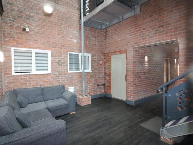 Apartment 11 The Academy, 13 25 George Street